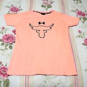 Under Armour T-shirt